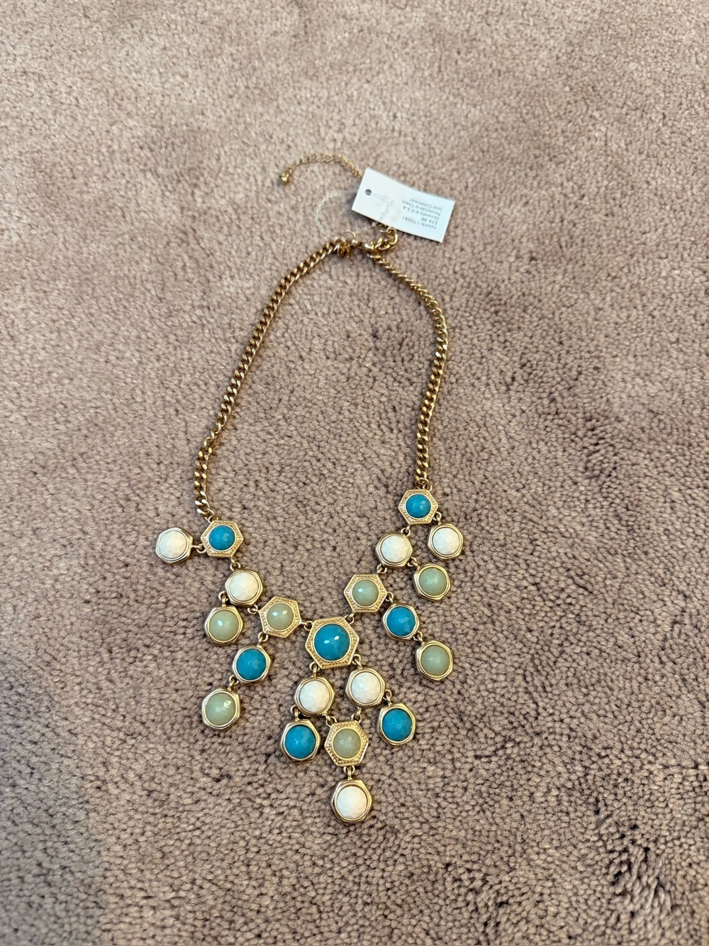 Just Jewelry Statement Necklace Turquoise Green Ivory Gold Tone NWT